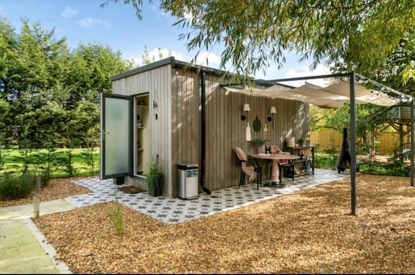 Travellers Tales - A Pod In The Cotswolds Apartment Minster Lovell Екстериор снимка